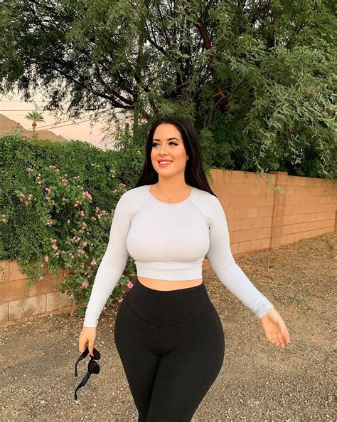 thicc girls|(@thickanluvly) • Instagram photos and videos.